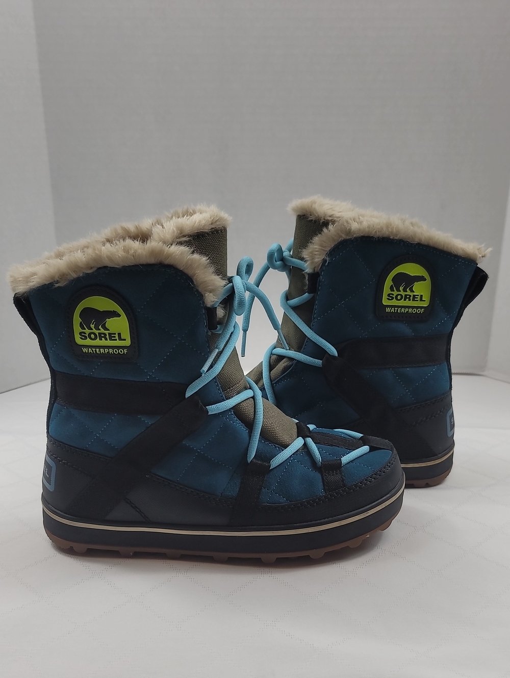 Sorel Glacy Explorer Shortie Winter Waterproof Boots Faux Fur Teal Women 7.5 NEW